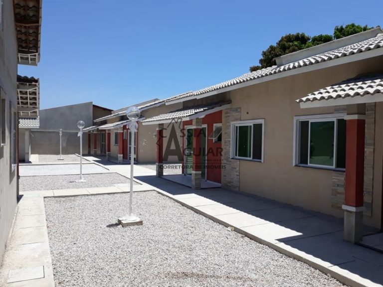 Casas Planas em Condomínio