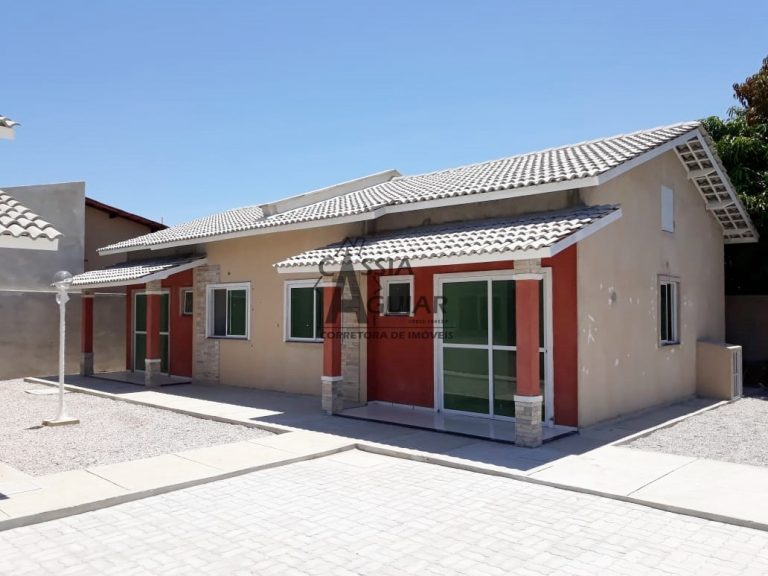 Casas Planas em Condomínio