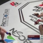 Lutador dá “hadouken” em adversário e vence por nocaute técnico em seguida