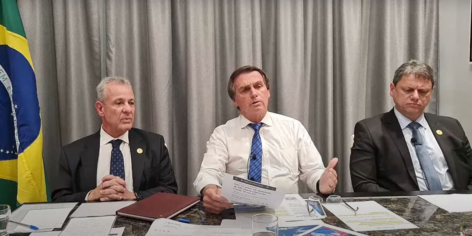 presidente-negocia-pec-para-zerar-impostos-sobre-combustiveis