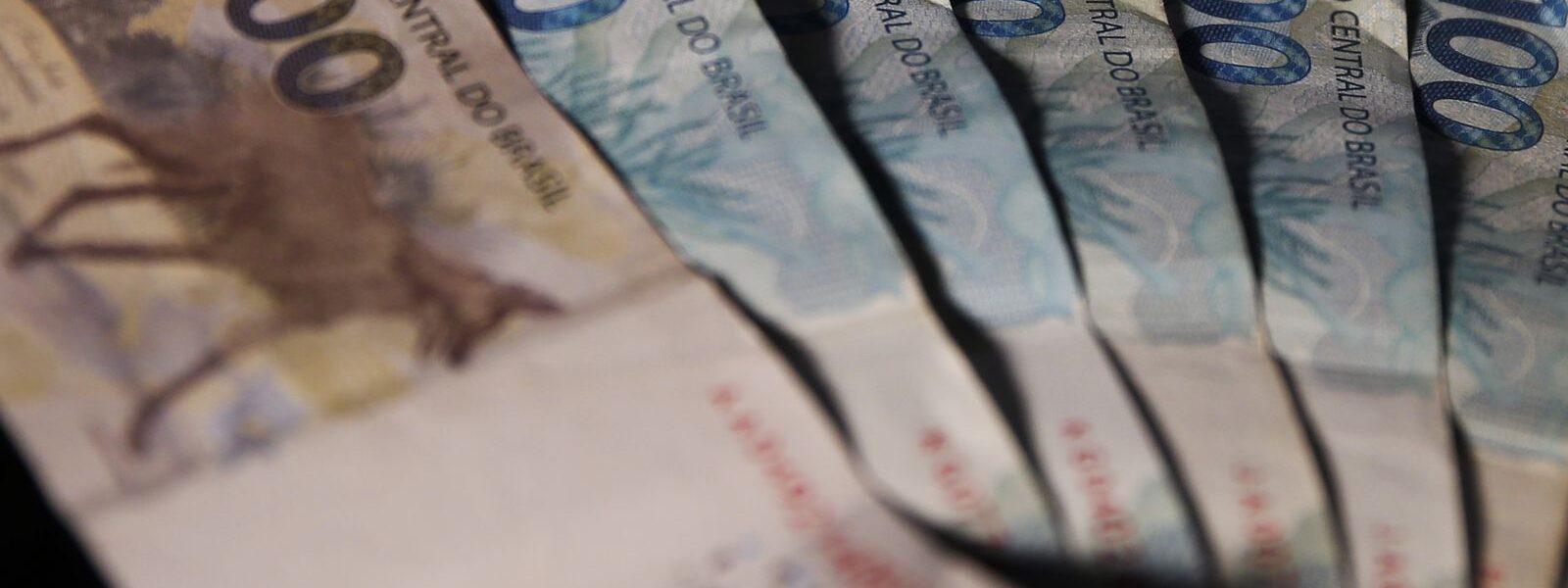 previa-da-carga-tributaria-sobe-para-33,9%-do-pib-em-2021