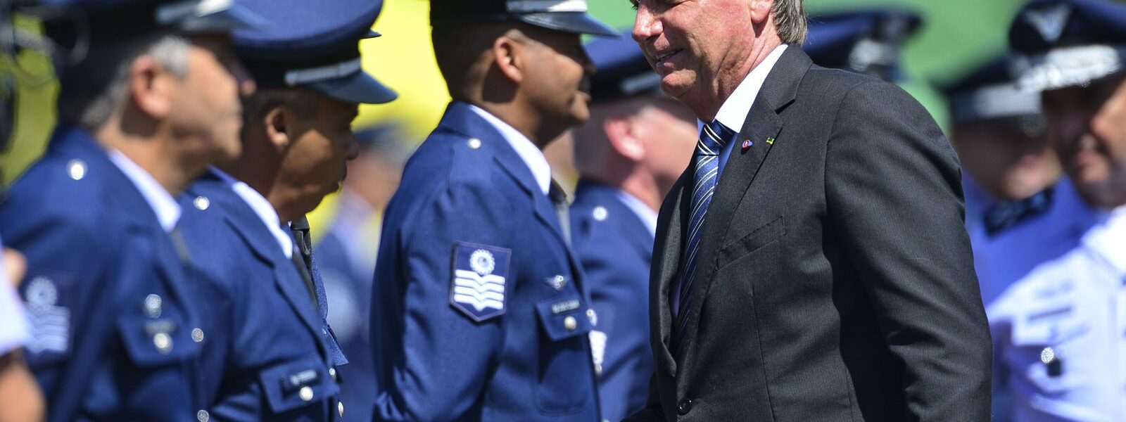 presidente-participa-de-solenidade-de-graduacao-de-sargentos-da-fab