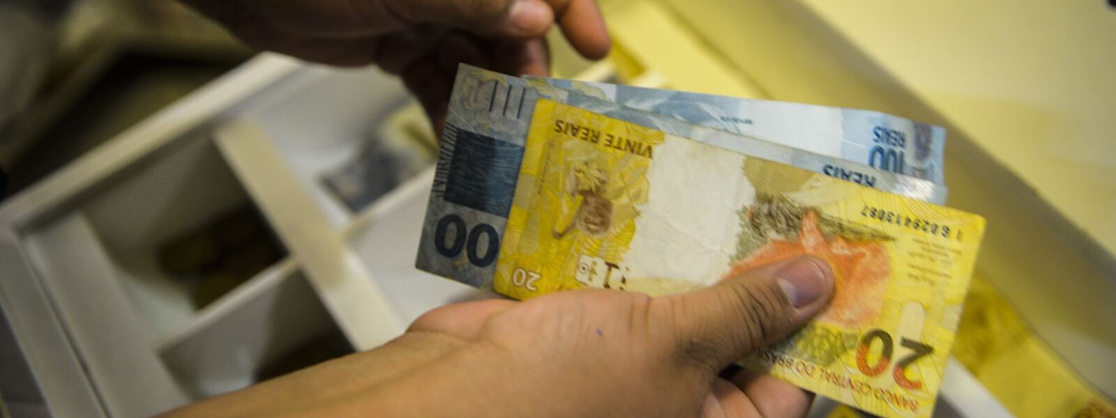 rendimentos-do-trabalho-crescem-2,5%-no-terceiro-trimestre